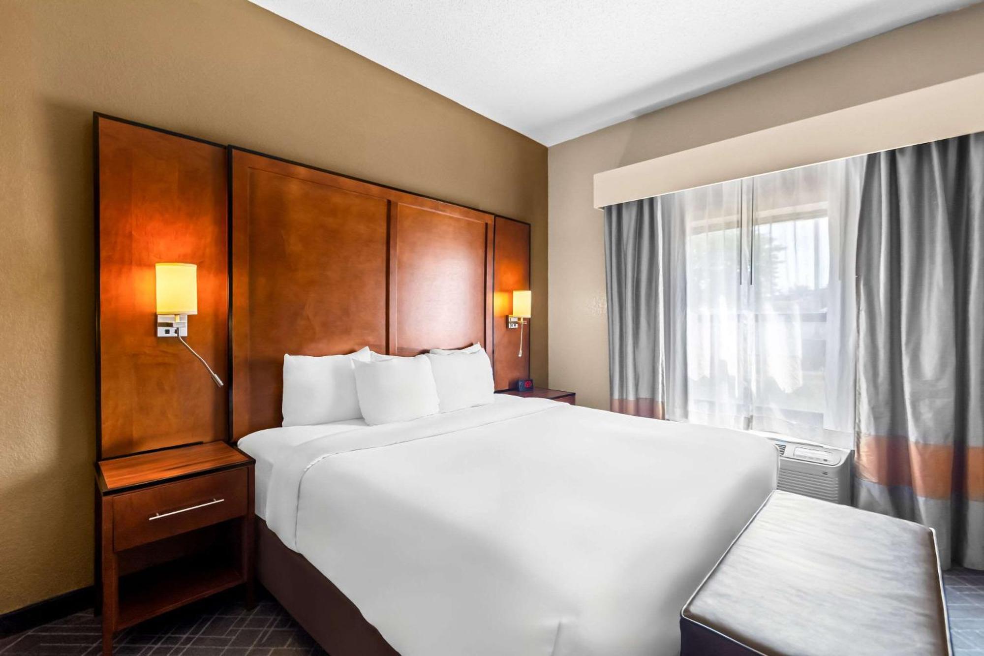 คอมฟอร์ต สวีท วินเซนส์ Hotel แวนเซนส์ ภายนอก รูปภาพ